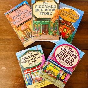 Dream Harbor Book Set (Books 1-5) by Laurie Gilmore (Used)